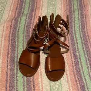 American Eagle Sandals